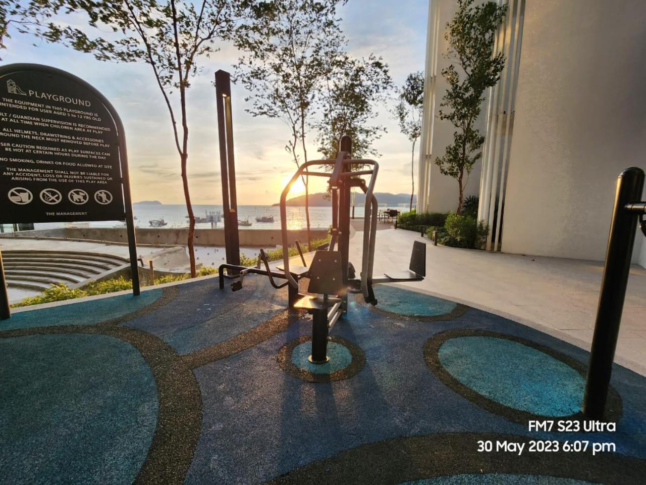 The Shore Ns Studio Suites Sea View Kota Kinabalu Extérieur photo