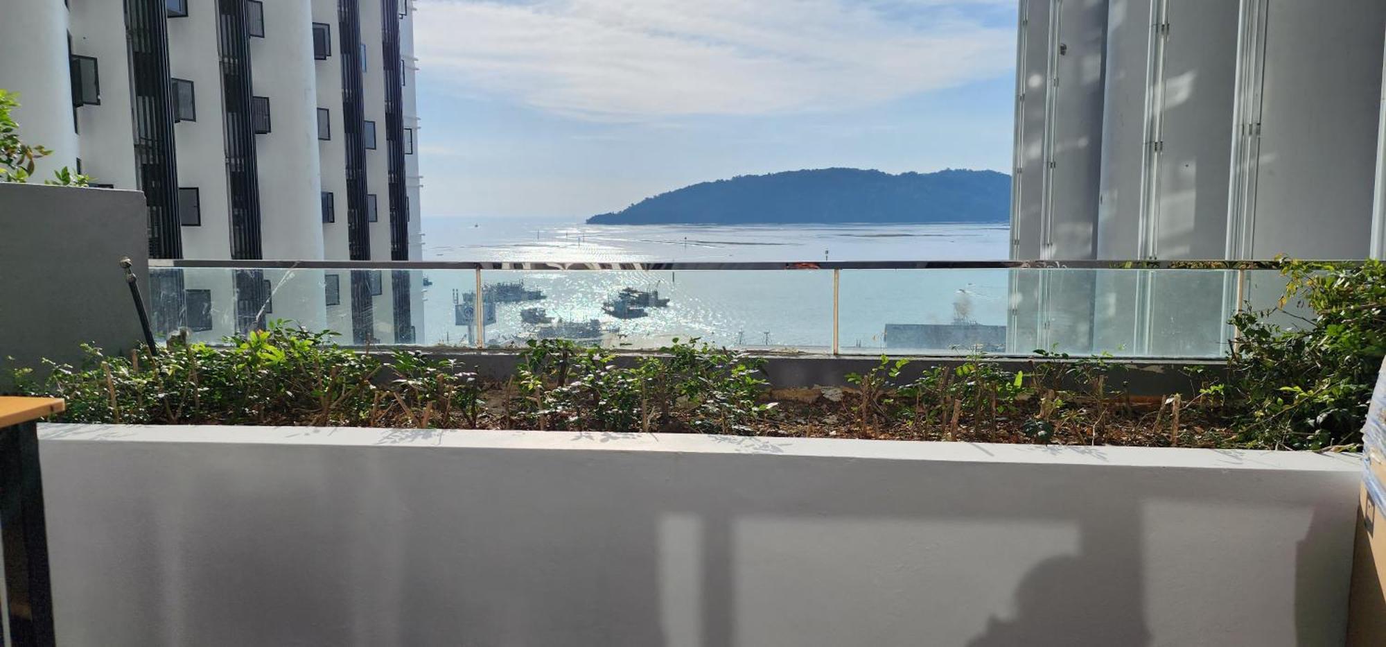 The Shore Ns Studio Suites Sea View Kota Kinabalu Extérieur photo